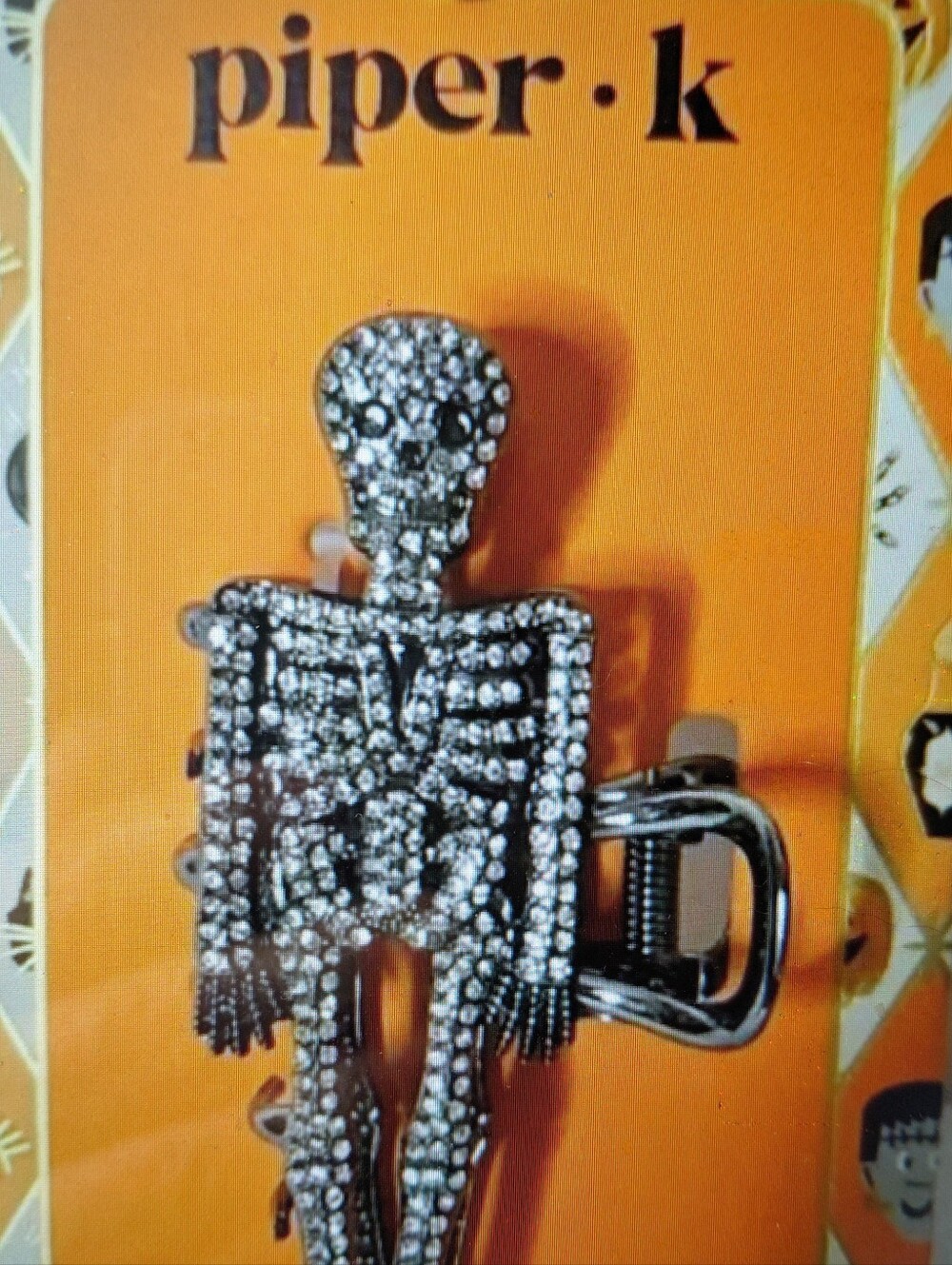 Hair Clip Piper-K Hair Clip Skeleton Bling New on Card 4" Halloween - Picture 2 of 4